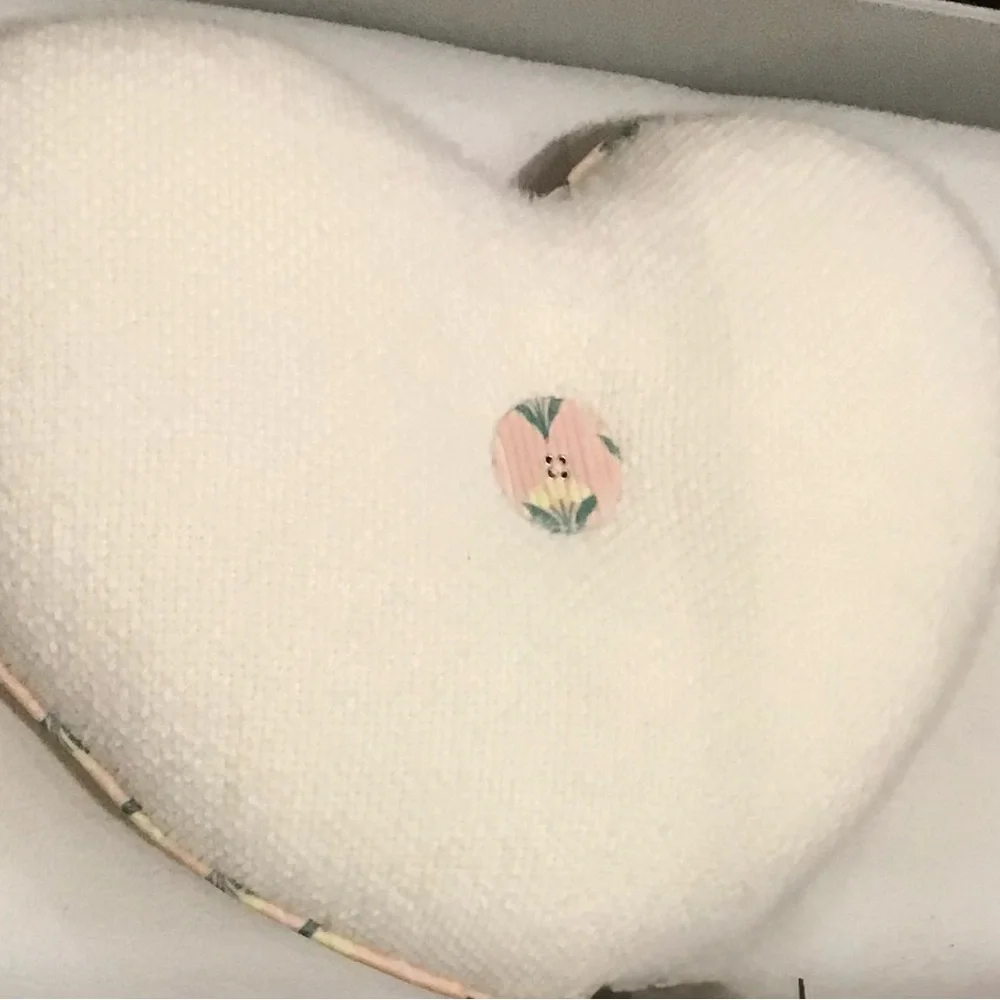 Floral Heart-Shaped Pillow Throw pillows reversible